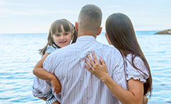 Family Beach (Colonel Samuel Smith Park)Portraits