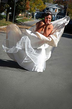 Sweet Toronto Wedding Photography - Bride Marilyn Monroe